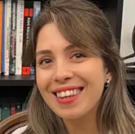 Gamze Tekin Larsson, a therapist in Türkiye.