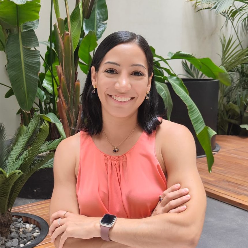 Ana Camila Ruiz therapist logo.