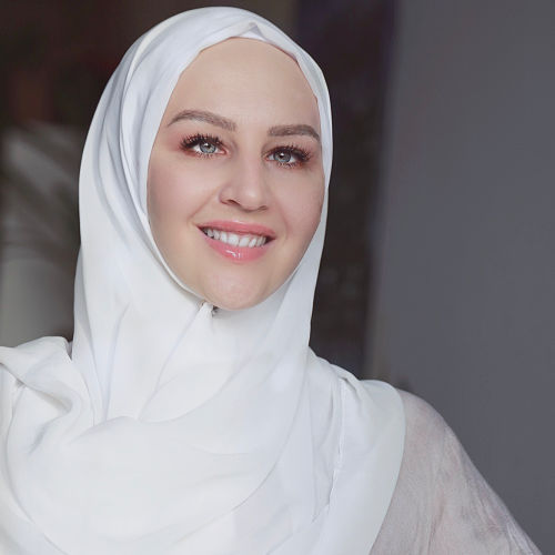 Ksenia Ilina therapist photo.