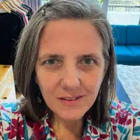 Naomi Taylor therapist photo.