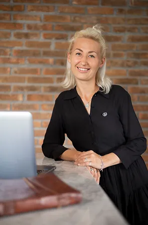 Yulia-Yakovtseva, a therapist.